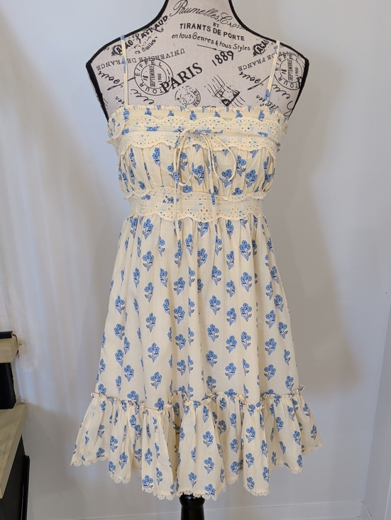 Patrons of Peace Dresses & Skirts - PATRONS OF PEACE | Women's  Pale Yellow/Blue Floral Eyelet Trim Mini Sundress